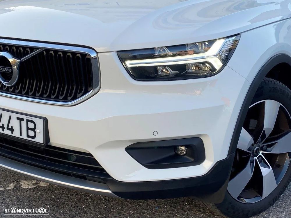 Volvo XC 40 2.0 D3 Momentum Plus - 24
