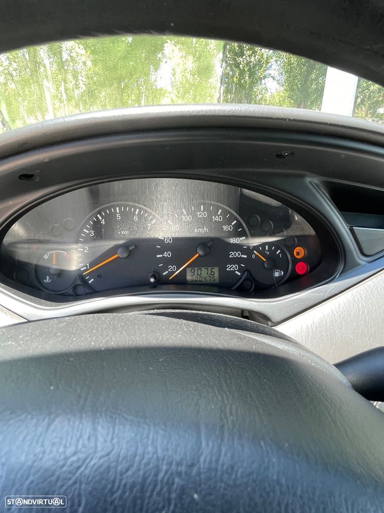 Ford Focus SW - 7