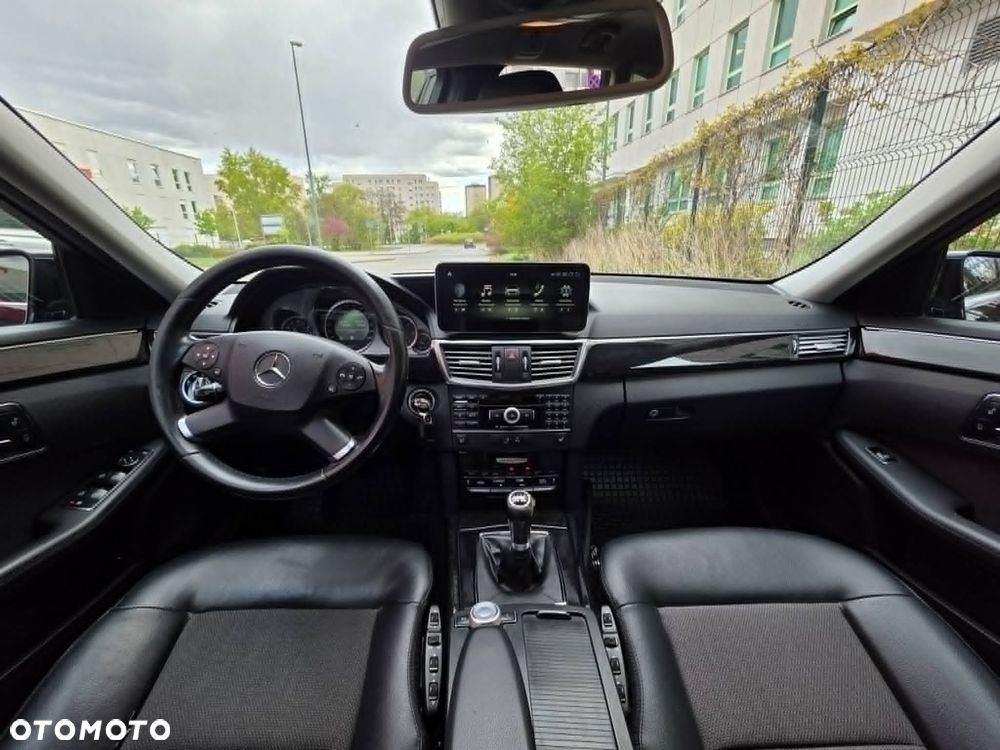 Mercedes-Benz Klasa E 250 BlueTEC Avantgarde - 9