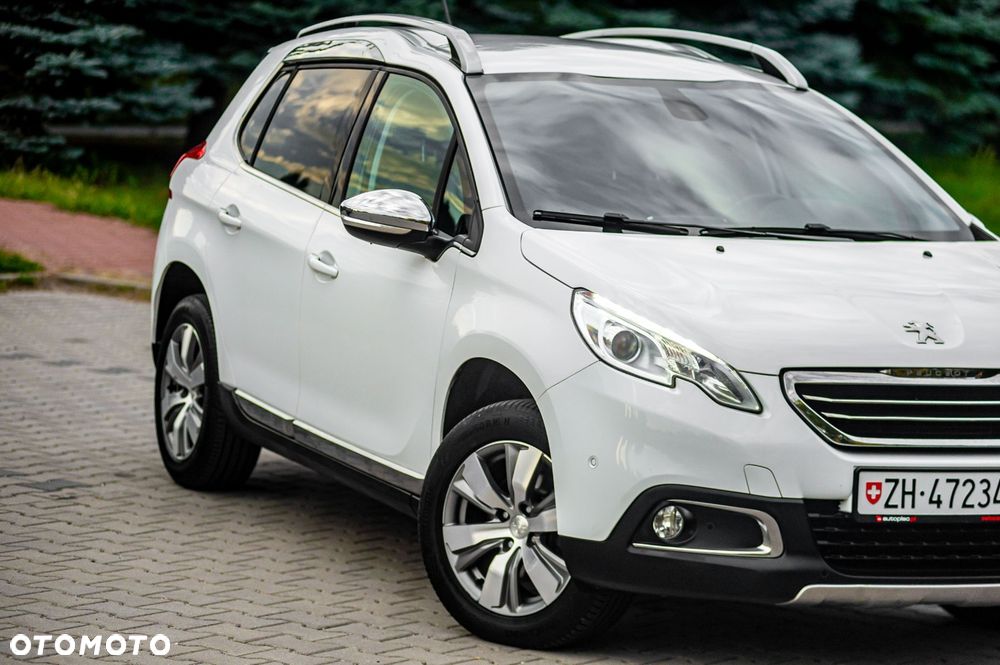 Peugeot 2008 1.6 VTi Style - 4