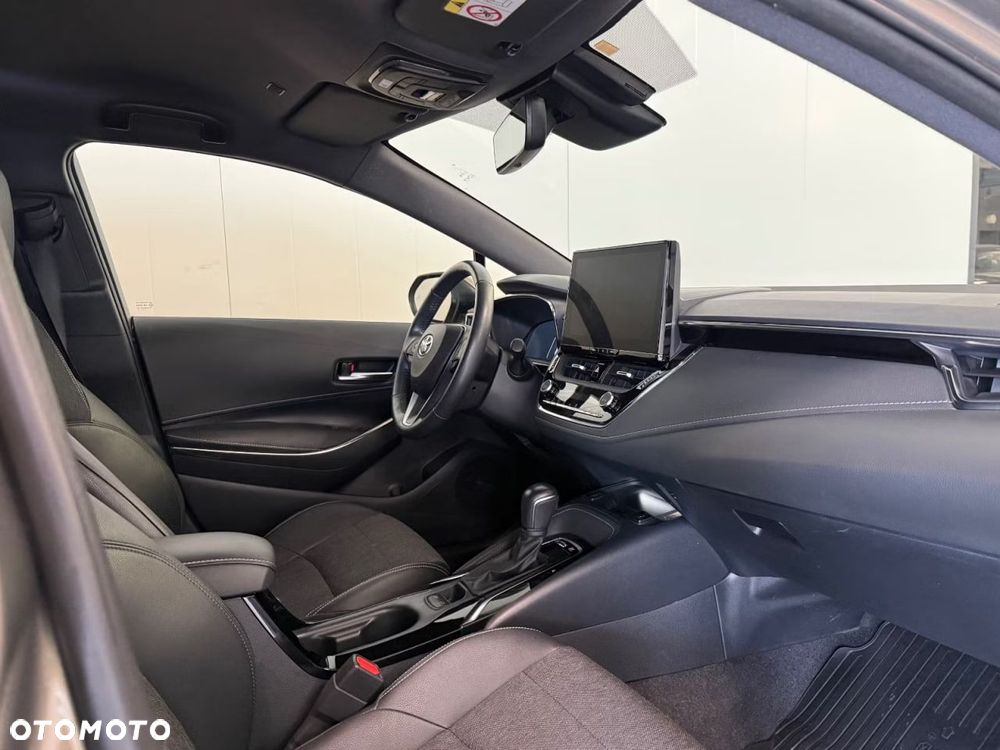 Toyota Corolla 1.8 Hybrid Active - 9
