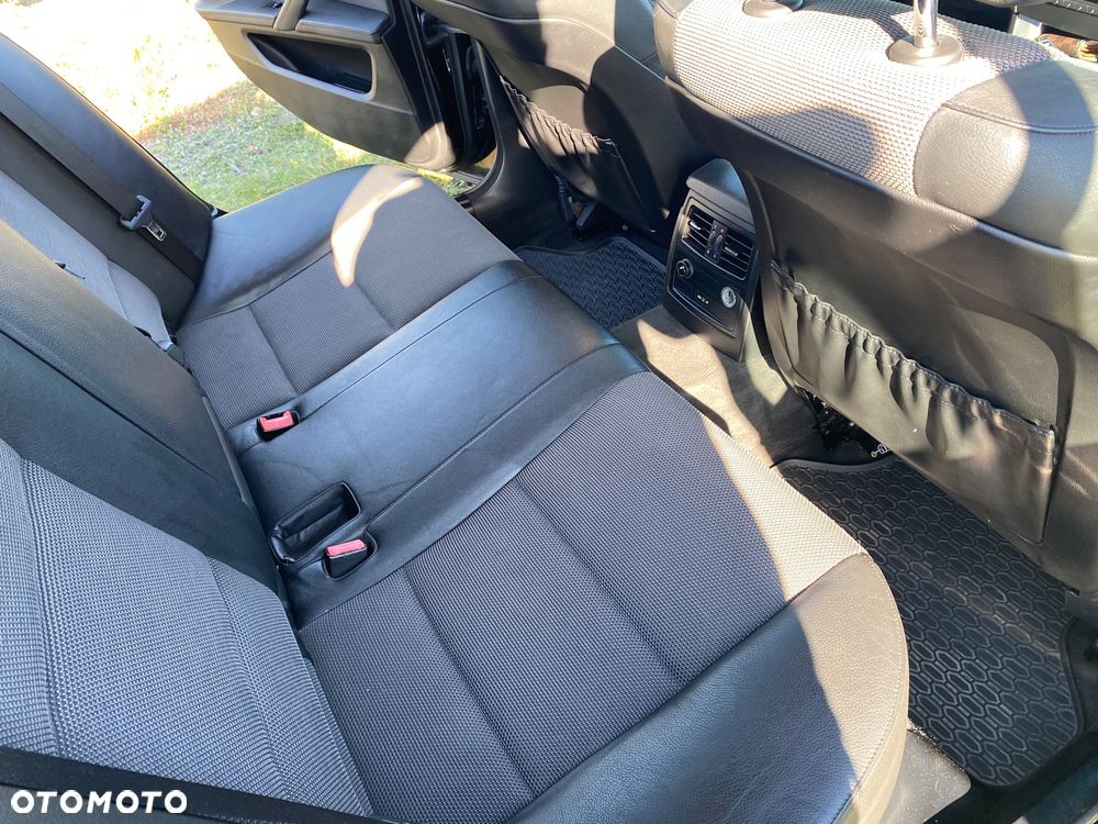 BMW Seria 5 - 12