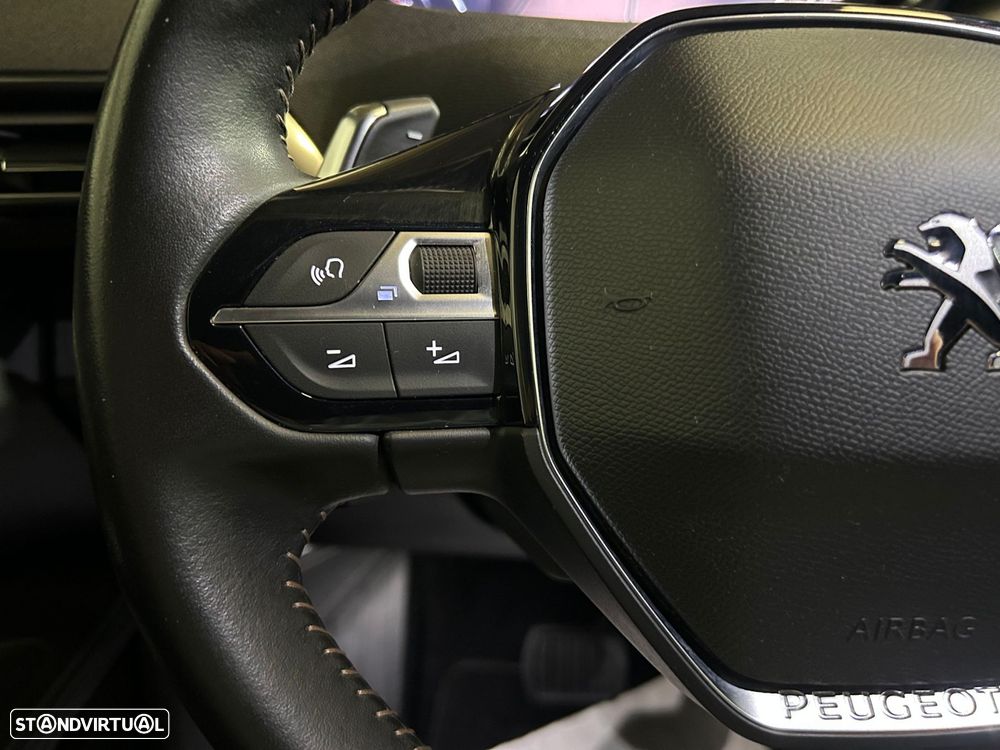 Peugeot 5008 1.5 BlueHDi Allure EAT8 - 34