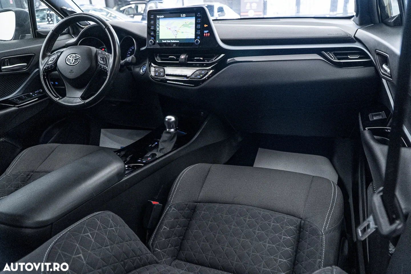 Toyota C-HR 2.0 HSD 184 CP 4x2 CVT Style - 2