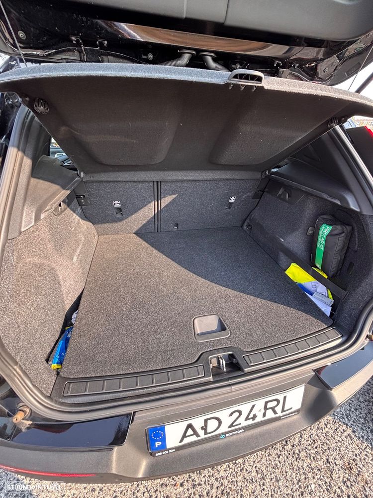 Volvo XC 40 1.5 T2 Momentum Core - 22