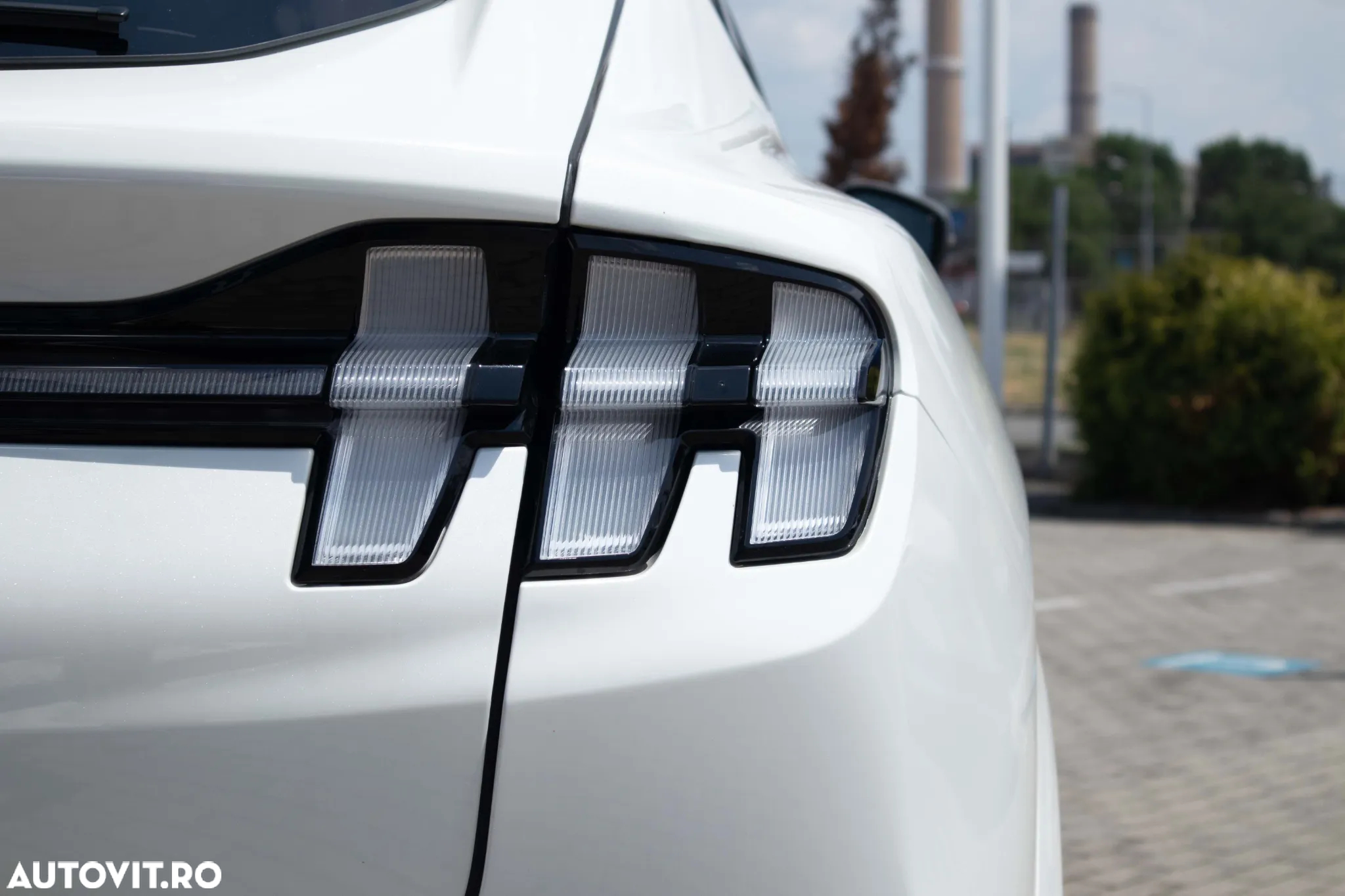 Ford Mustang Mach-E AWD Extended Range 258 kW Premium - 10