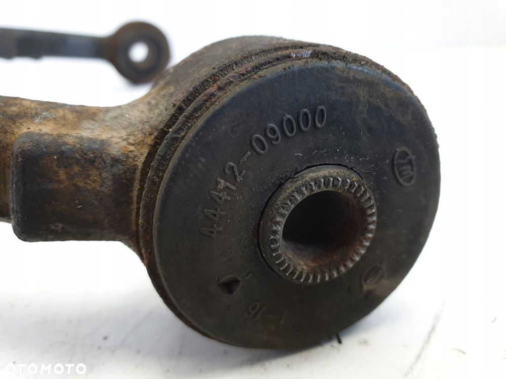 SsangYong Korando III 2.0 D PRZEDNI WAHACZ lewy - 3