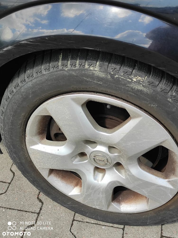 Opel Astra 1.9 CDTI Cosmo - 10
