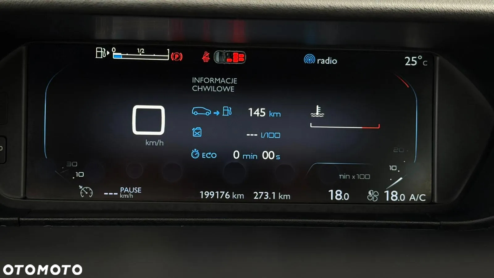 Citroën C4 Grand Picasso - 23