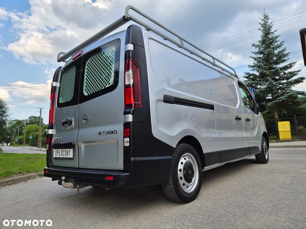 Opel Vivaro - 22
