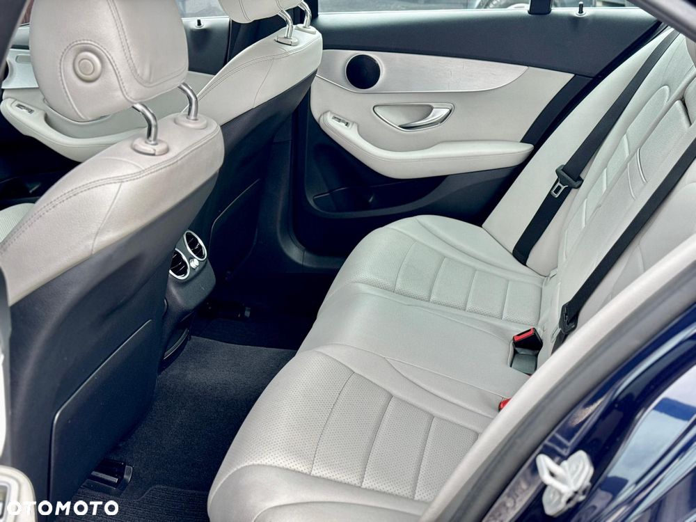 Mercedes-Benz Klasa C 200 (BlueTEC) d Avantgarde - 29