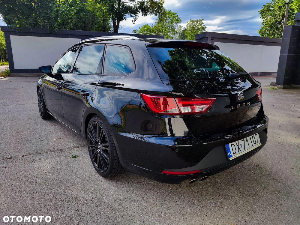 Seat Leon 2.0 TDI DPF Start&Stop DSG FR - 3