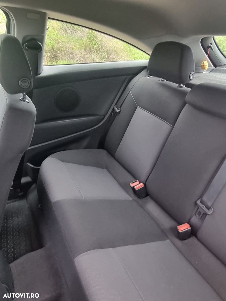 Opel Astra 1.6 Cosmo - 6