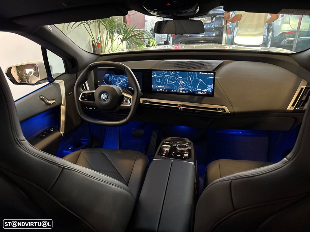 BMW iX xDrive 40 Pack Desportivo - 59