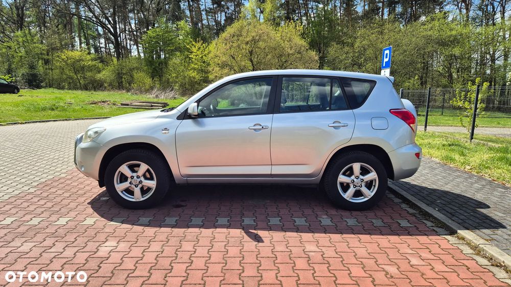 Toyota RAV4 2.0 4x4 Automatik Executive - 8