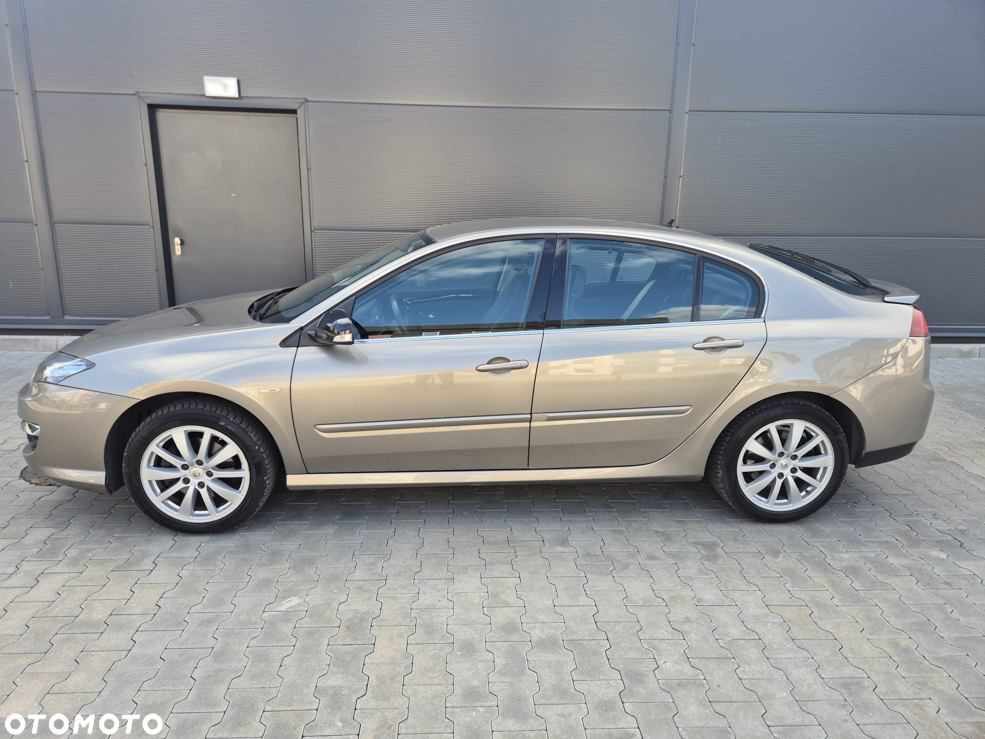 Renault Laguna 2.0 Bose Edition - 4