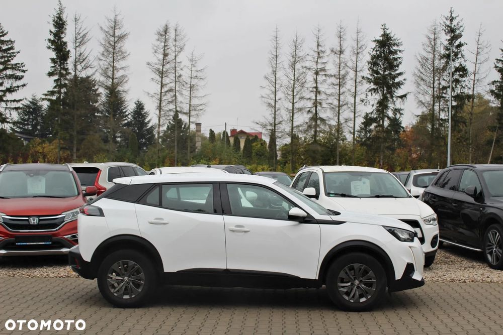 Peugeot 2008 1.2 PureTech Allure S&S - 4