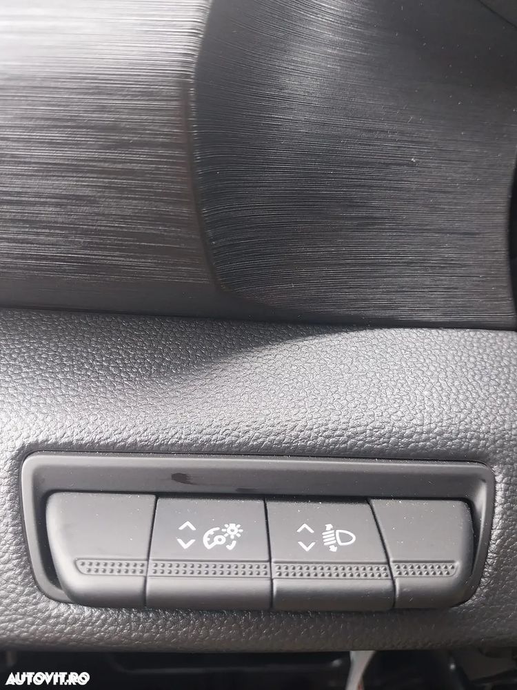 Renault TRAFIC - 11