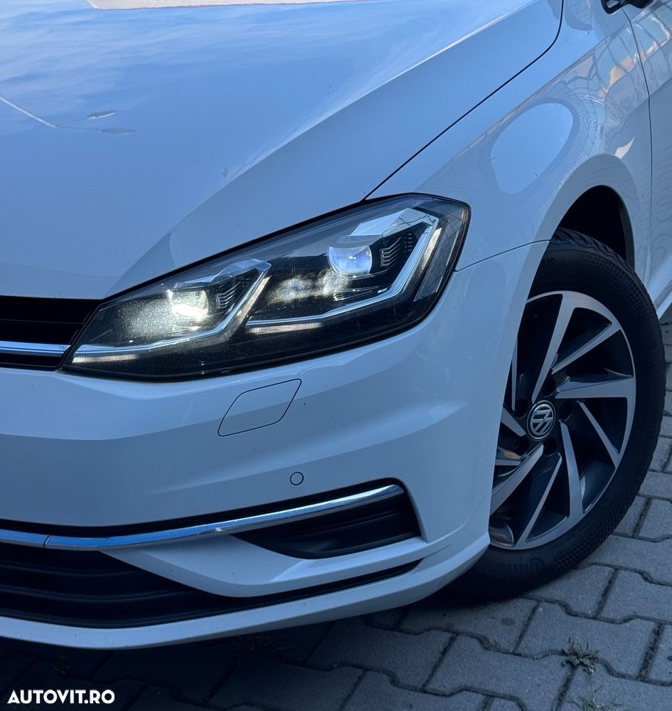 Volkswagen Golf 2.0 TDI DSG Sound - 20