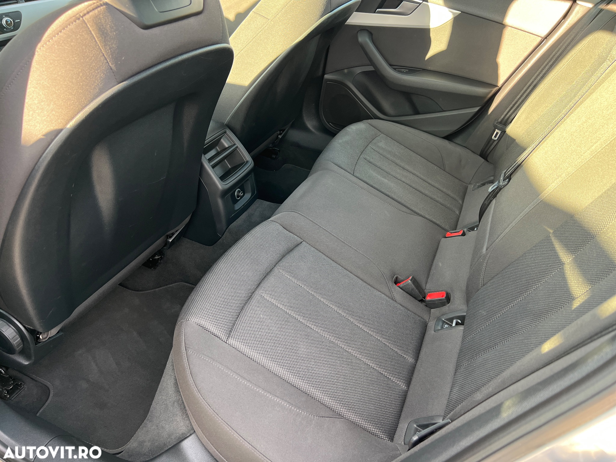 Audi A4 - 12