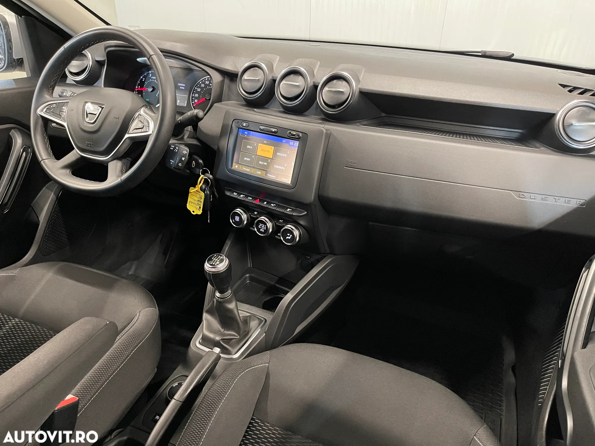 Dacia Duster 1.2 TCe 4x4 Laureate - 8