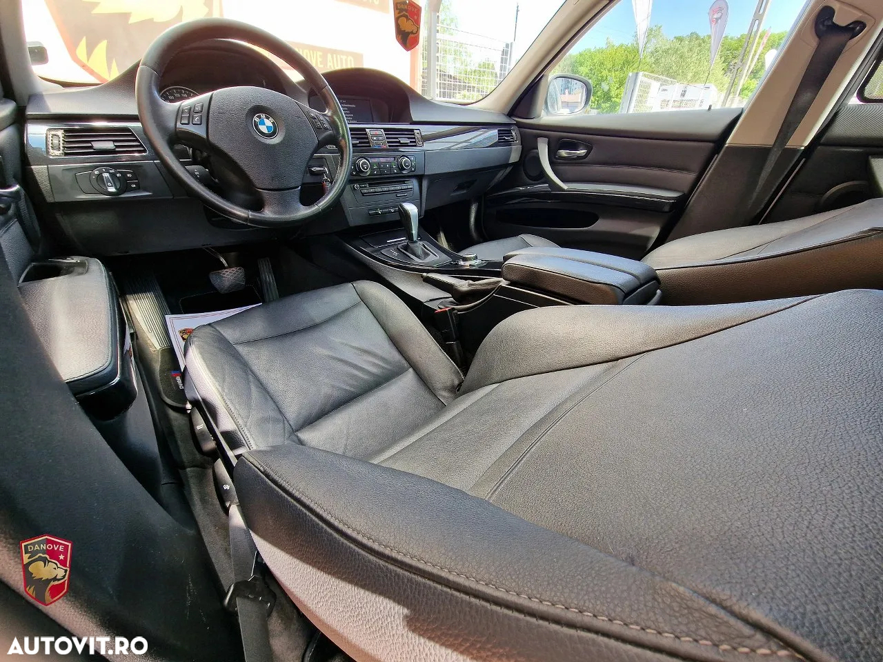 BMW Seria 3 320d Touring xDrive Aut. - 15