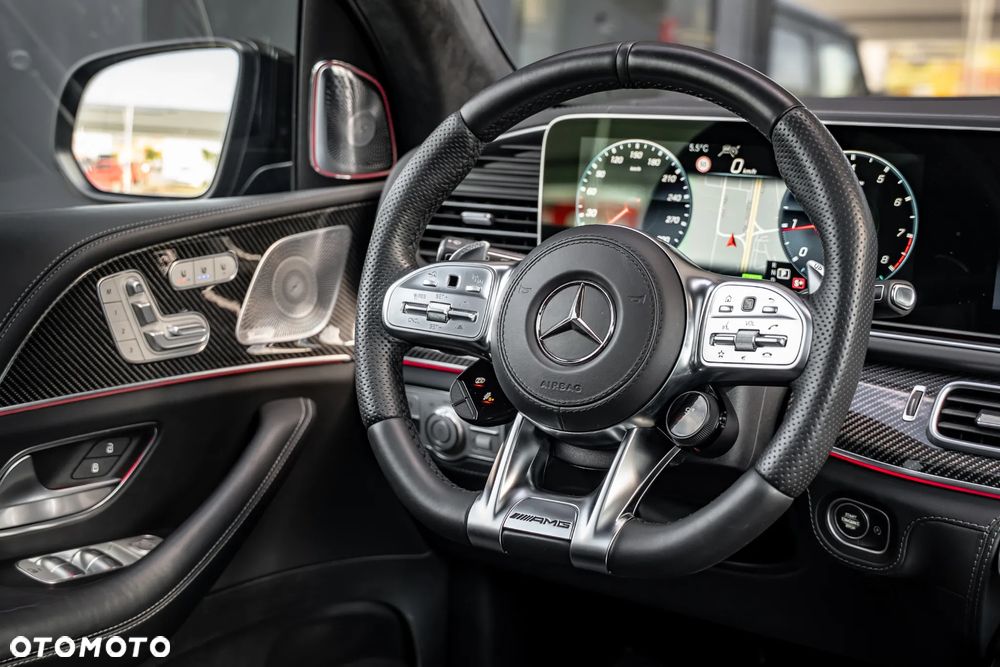 Mercedes-Benz GLS - 28