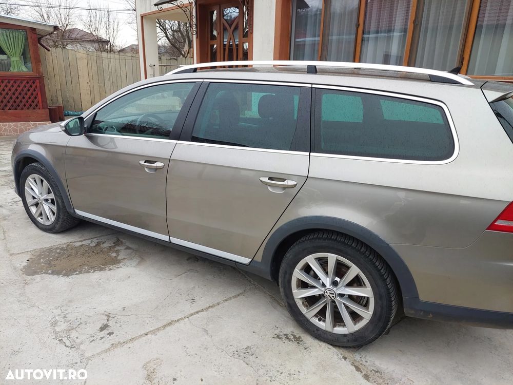 Volkswagen Passat 2.0 TDI 4Motion BlueMotion Technol. Business Edition - 3