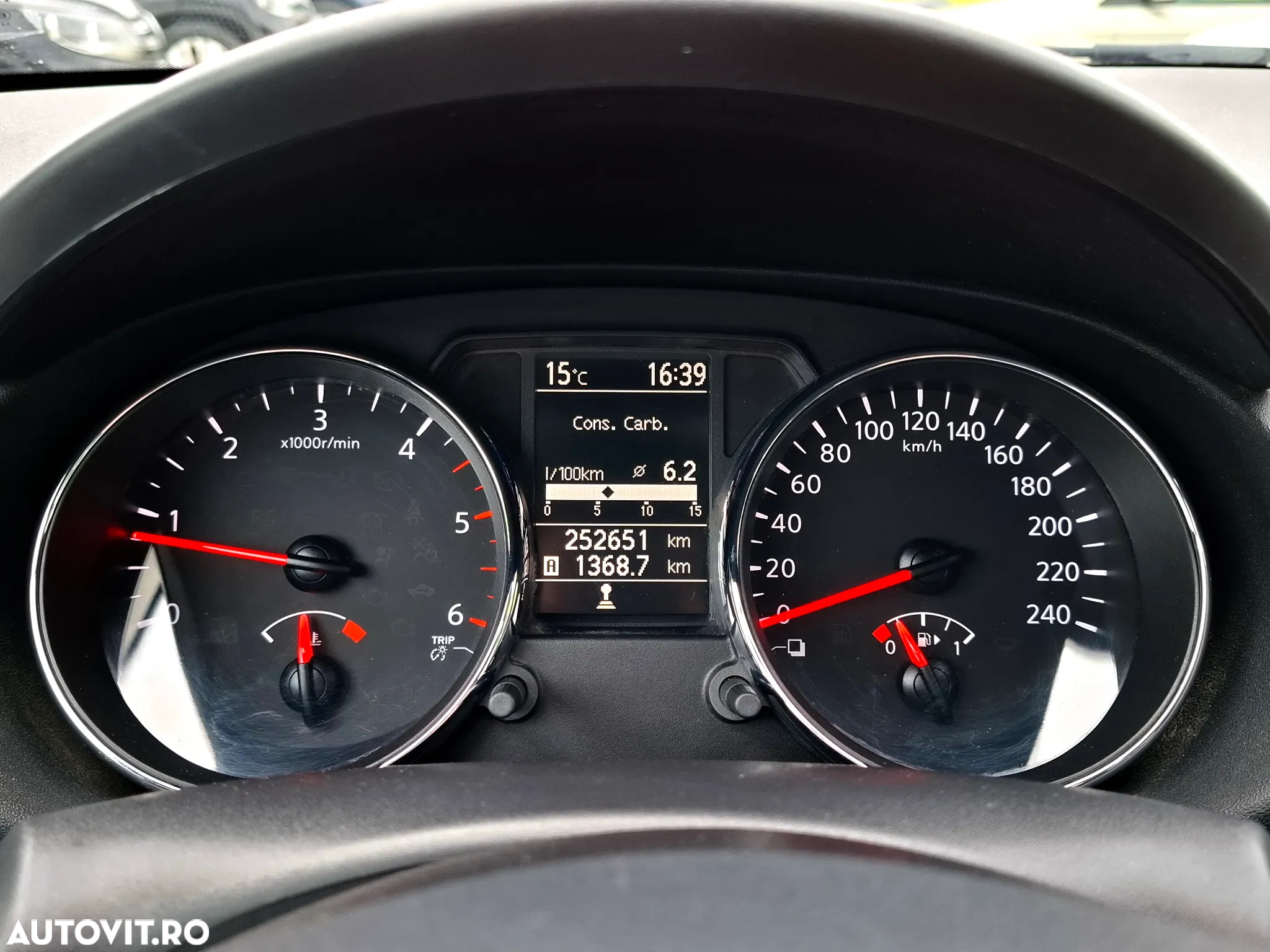 Nissan Qashqai 1.5 DCI ACENTA - 10