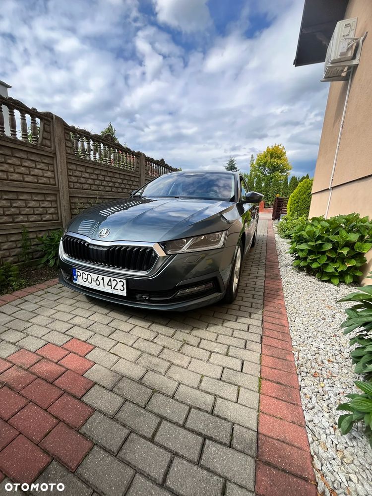 Skoda Octavia 2.0 TDI DSG Style - 19