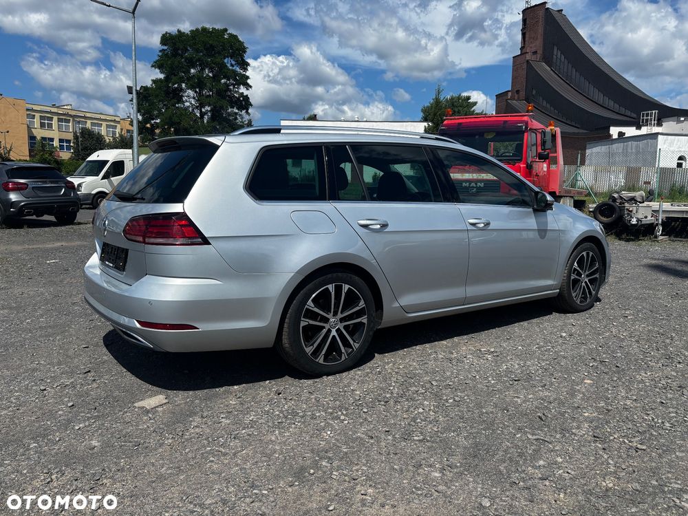 Volkswagen Golf 2.0 TDI SCR DSG Highline - 5