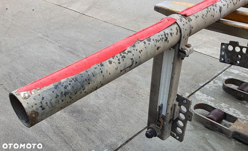 BELKA WSPORNIK TYŁ ZAKOŃCZENIE RAMY MERCEDES ACTROS MP4 - 3