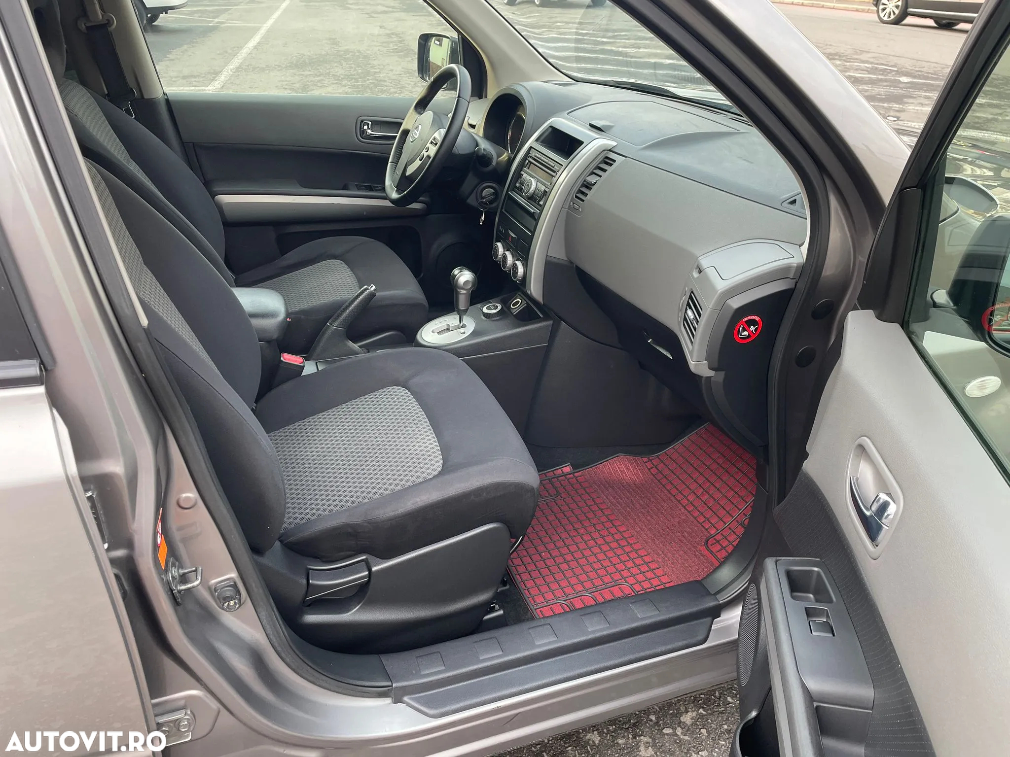 Nissan X-Trail 2.0 dCi 4x4 DPF Automatik Platinum - 5