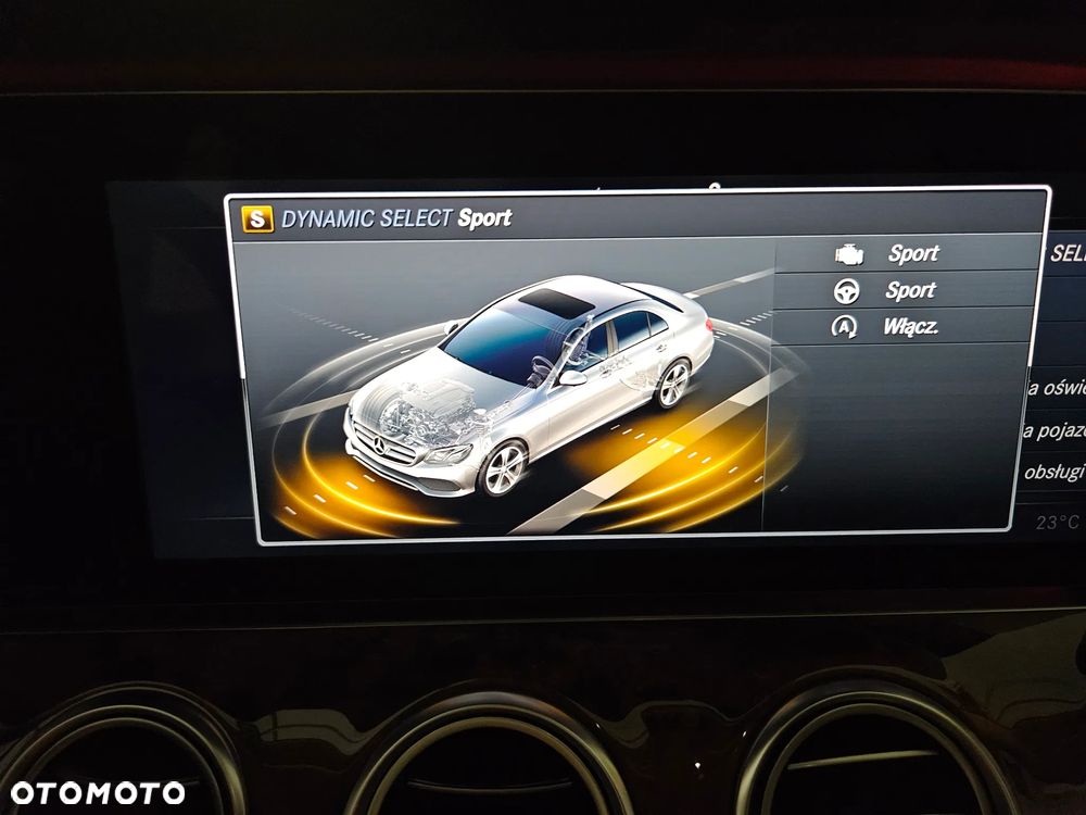 Mercedes-Benz Klasa E 220 d 4-Matic Business Edition 9G-TRONIC - 19