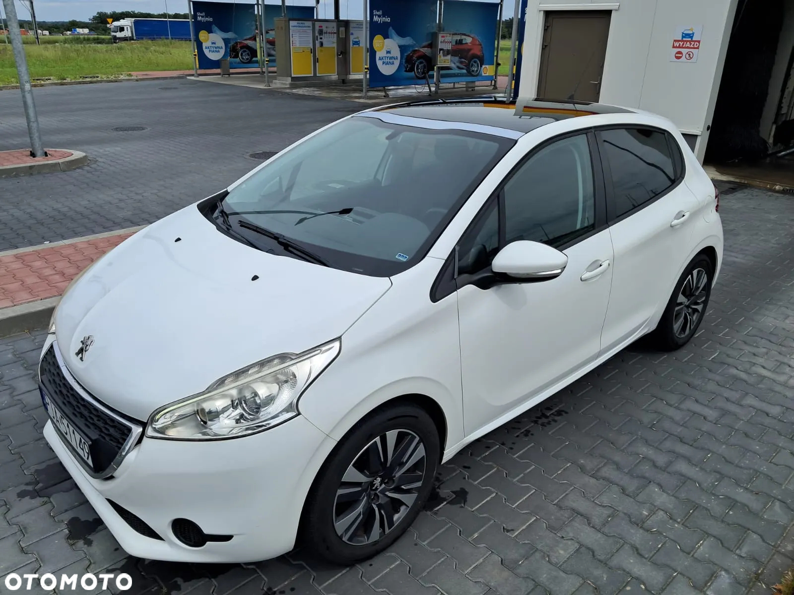 Peugeot 208 1.2 PureTech Allure - 9