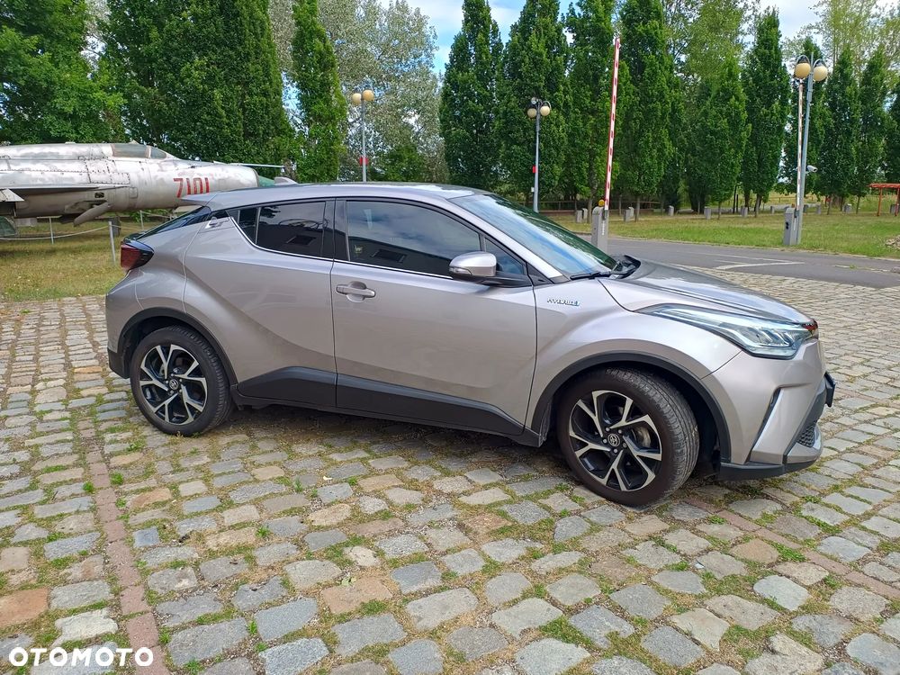Toyota C-HR - 4