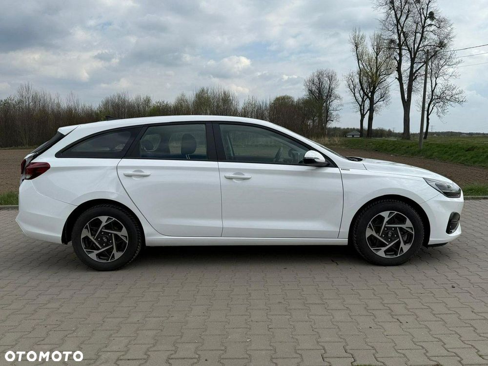 Hyundai i30 1.5 T-GDI 48V Smart - 2