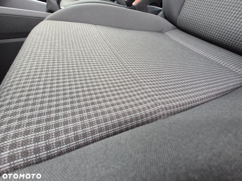 Volkswagen Caddy Cargo - 12