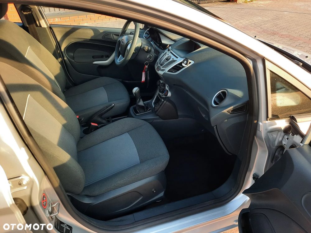 Ford Fiesta 1.4 TDCI Champions Edition - 14