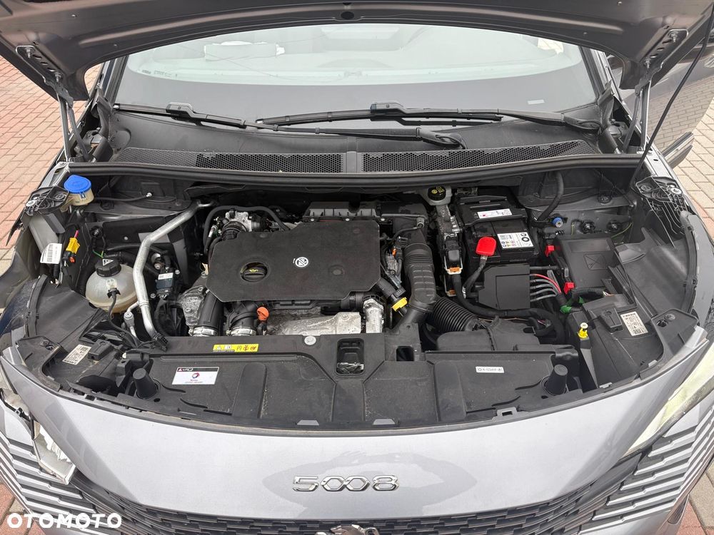 Peugeot 5008 BlueHDi 130 EAT8 Allure Pack - 28
