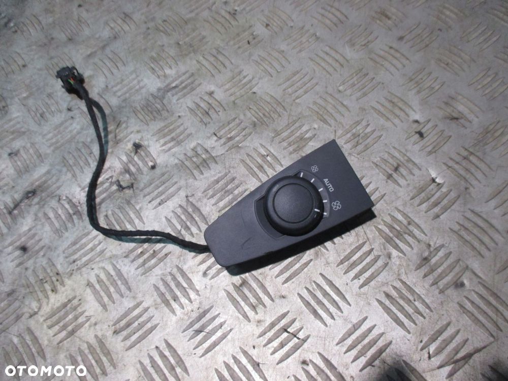 PANEL STEROWANIA NAWIEWU CITROEN C4 PICASSO 9659796877