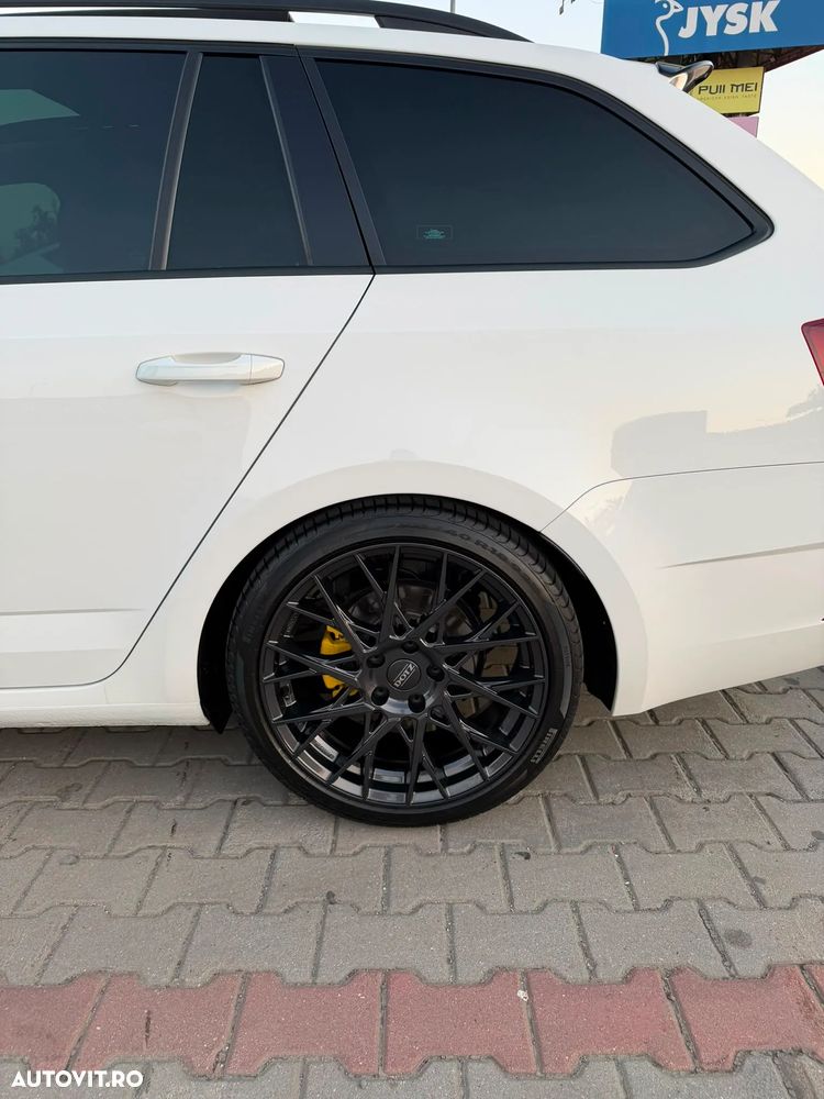 Skoda Octavia 1.8 TSI DSG Style - 16