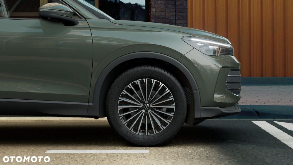 Volkswagen Tiguan - 13