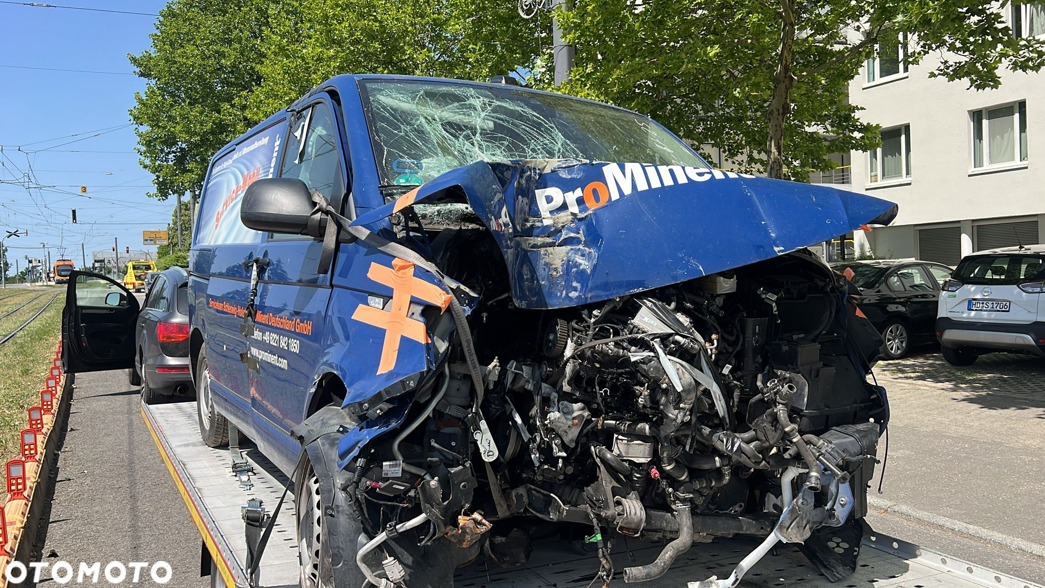 Volkswagen Transporter - 4