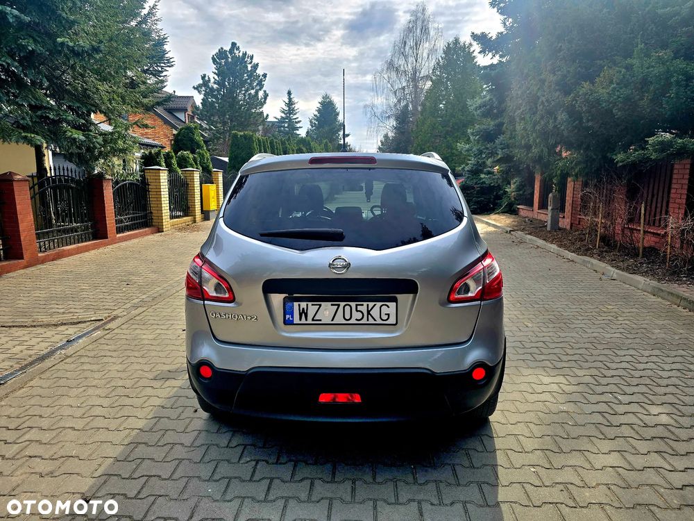 Nissan Qashqai+2 2.0 4x4 Tekna CVT - 8