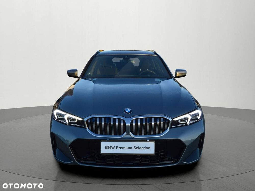 BMW Seria 3 330i M Sport - 3