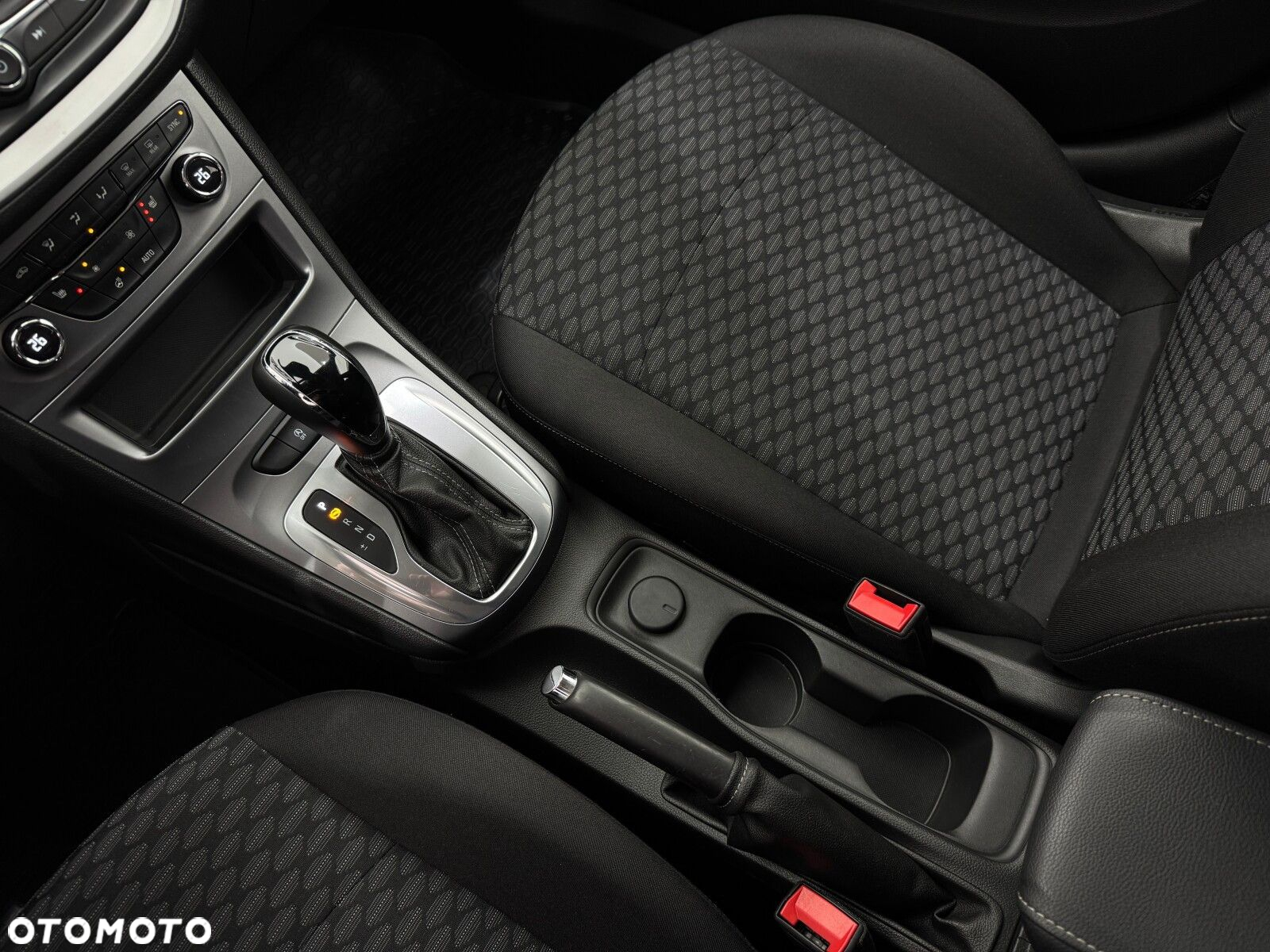 Opel Astra - 25