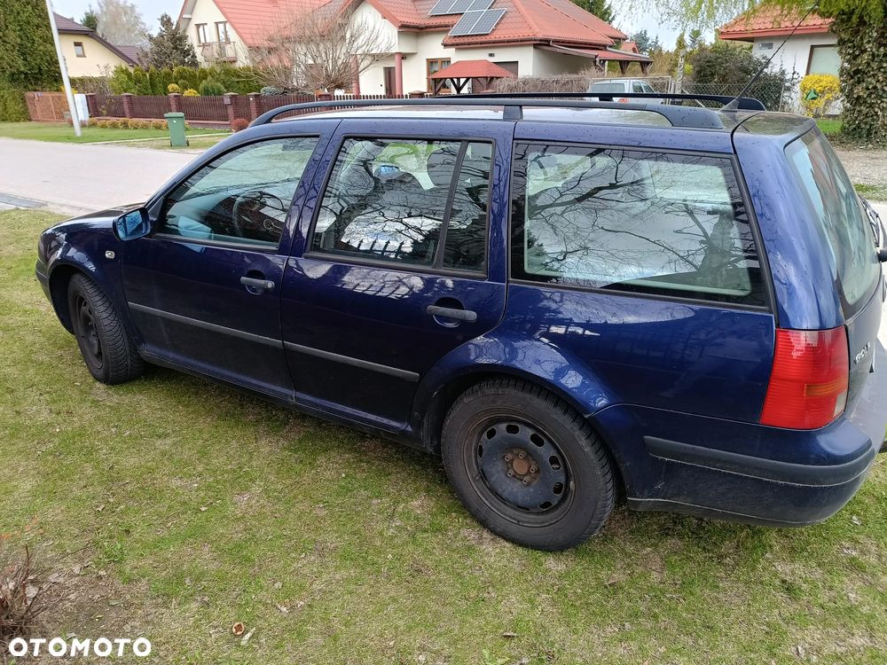 Volkswagen Golf 1.9 TDI Comfortline - 3