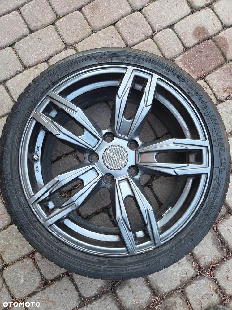 BMW Seria 1 118d DPF Edition Sport - 24