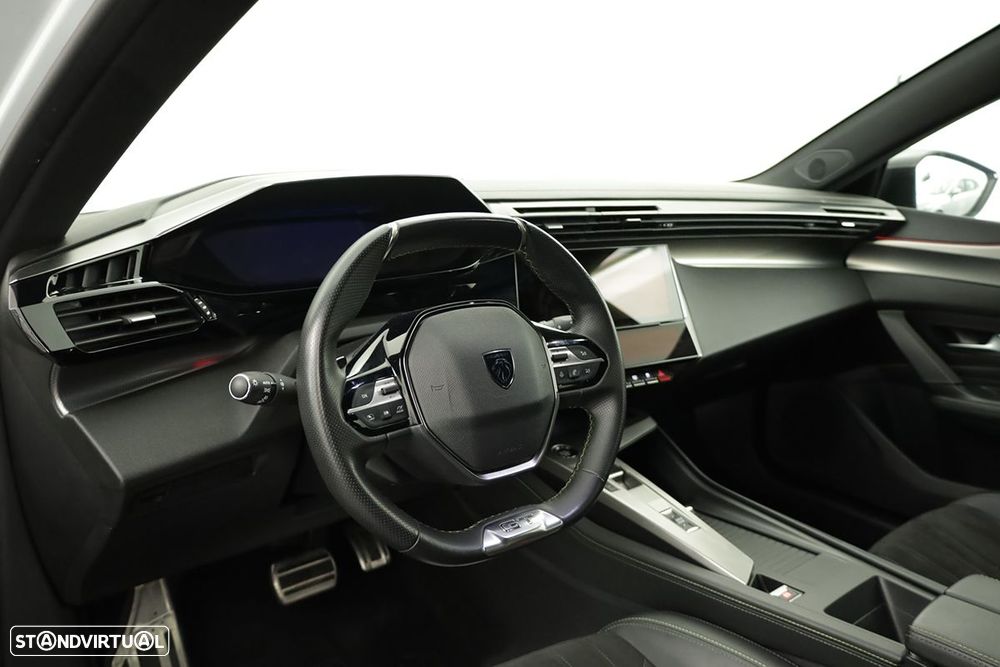 Peugeot 308 1.2 PureTech GT EAT8 - 7